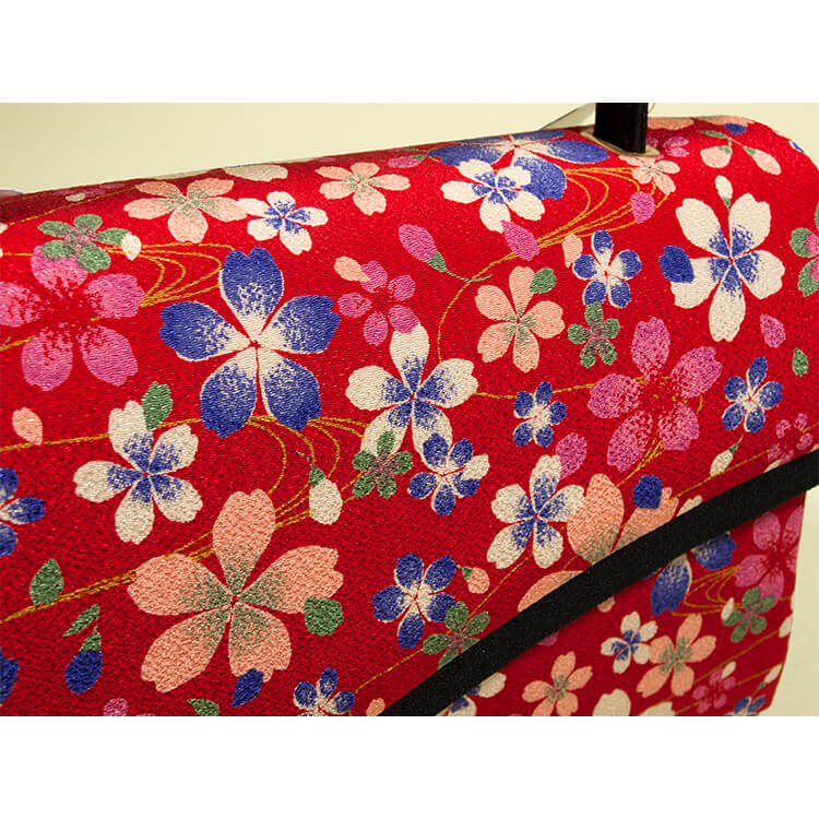 赤　黒　ゴールド　桜　振袖用草履バック