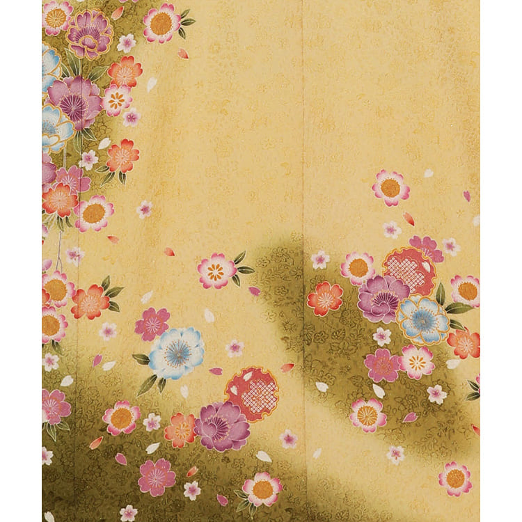 クリームとくすみグリーン桜