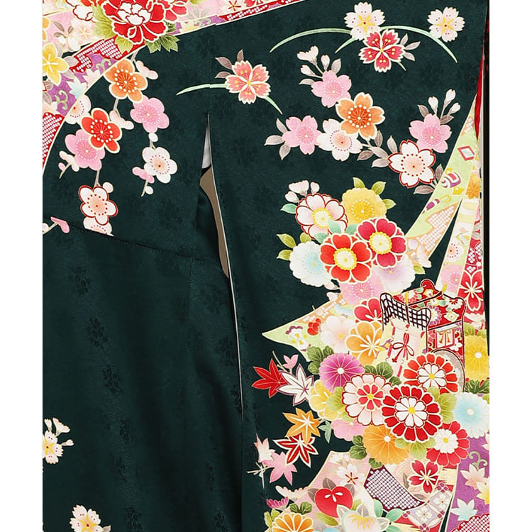 深緑にのしめ吉祥紋