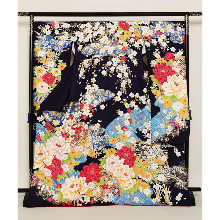濃紺　牡丹　白の花々