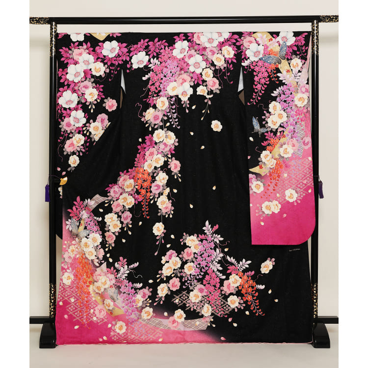 黒と桃　八重桜　花菱
