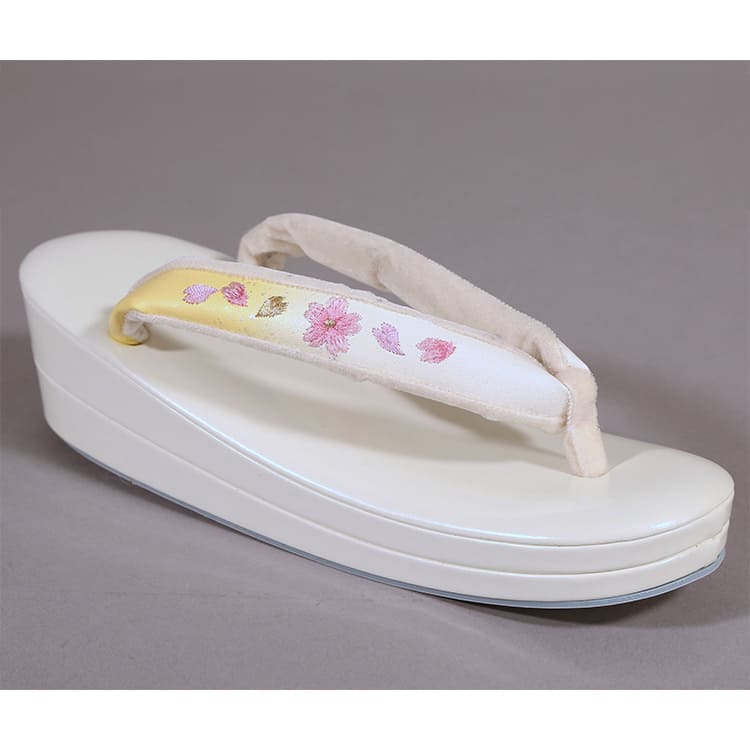 草履バック　白と黄色に桜柄