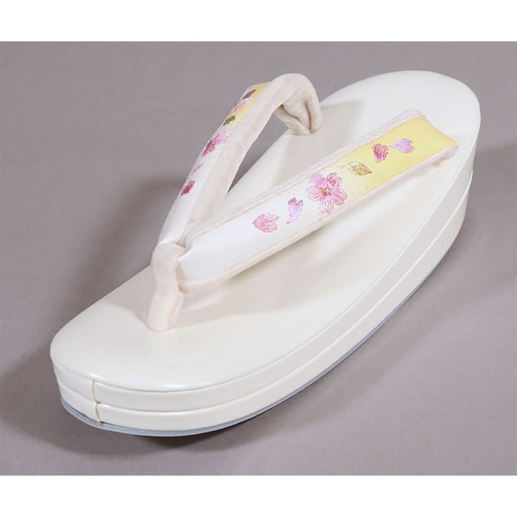 草履バック　白と黄色に桜柄