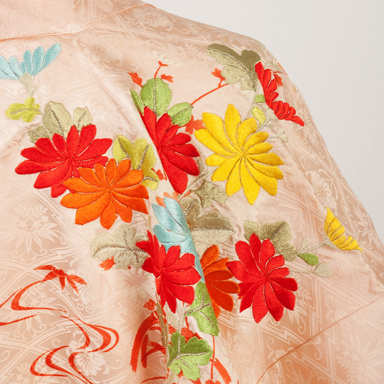 茶屋辻刺繍色打掛