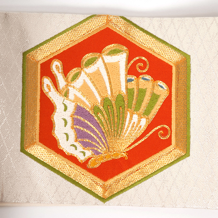 亀甲文刺繍名古屋帯