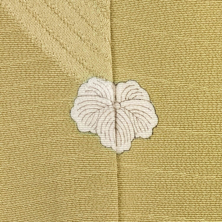 うぐいす色　波　色無地